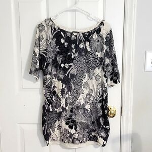 Talbots L Black and White Floral Blouse